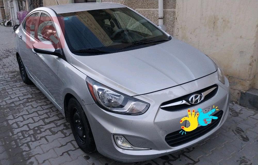 هیوندای ئەکسنت